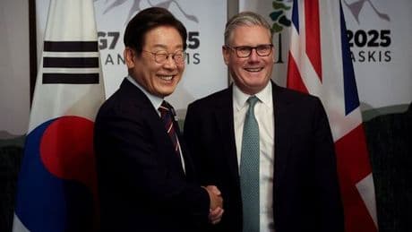 Keir Starmer blunder as PM mistakes interpreter for South Korean president