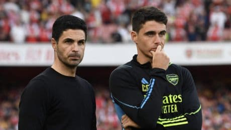 Carlos Cuesta, de ayudante de Arteta a entrenador más joven de la historia de la Serie A