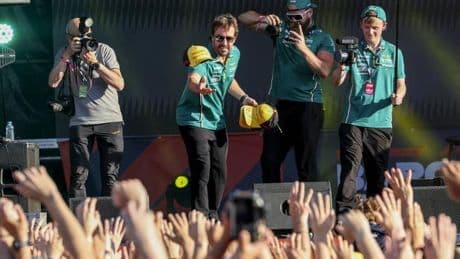 F1 Barcelona Fan Village en Plaça Catalunya, en directo: sigue el evento con Fernando Alonso y Carlos Sainz