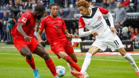 Eintracht Frankfurt: Wechselt Hugo Ekitiké zu Newcastle United?