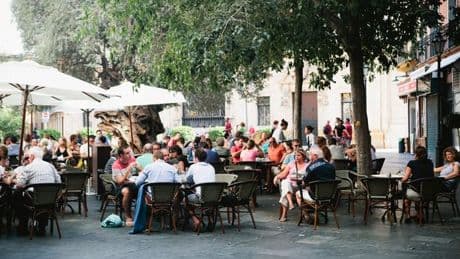 Spain's £34 restaurant 'rule' for tourists before they've even ordered a drink