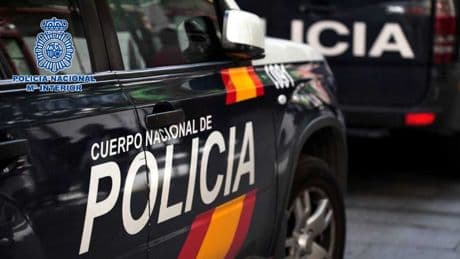 Liberan a un anciano retenido por la pareja que le debía cuidar y le estafó 85.000 euros