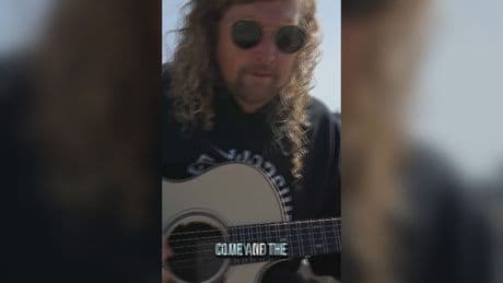U.S. Christian musician’s West Kelowna tour date remains, amid backlash