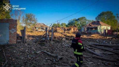 Ordenan la evacuación de otros 11 asentamientos en la región de Sumi ante la amenaza rusa