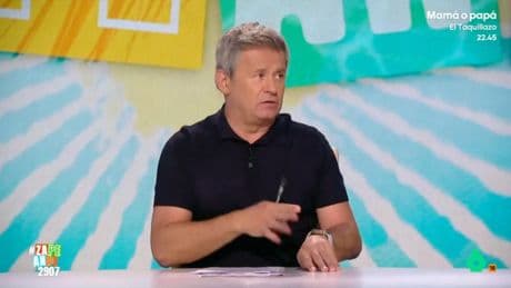 La familia de Miki Nadal se cuela entre el público de 'Zapeando': "Si te duermes, al menos que no se te vea"