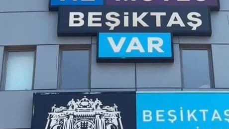 Beşiktaş Belediyesi işçileri maaşlarını alamadıkları gerekçesiyle iş bıraktı