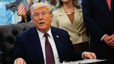 SEC "prioritizing" Trump bid to change public company reporting rules