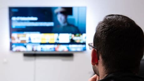 London: Polizei zerschlägt Netzwerk für illegales Sky-Streaming