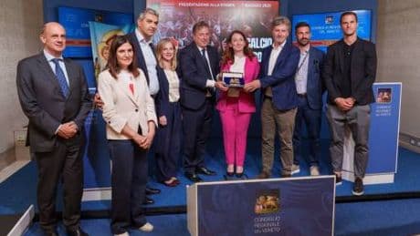 Comunicato Stampa: Calcio Padova ricevuto a palazzo Ferro Fini per celebrare la promozione
