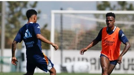 Última sesión del Real Madrid en Valdebebas antes de viajar a Sevilla