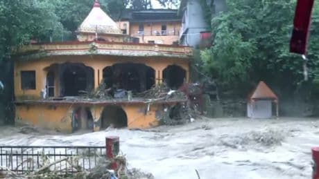 Indien: Schwere Überschwemmungen in Himalaja-Region