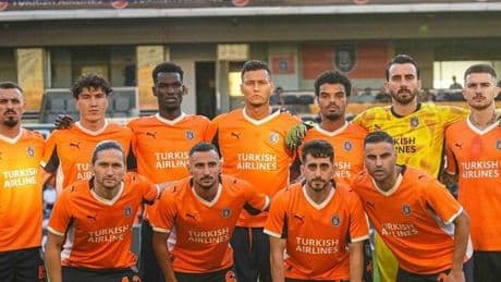 SON DAKİKA | Başakşehir, play-off biletini aldı