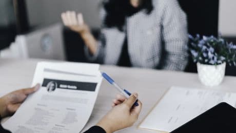 El truco para destacar en las entrevistas de trabajo, según una empleada de recursos humanos