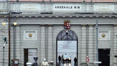 La Spezia, dipendente dell’Arsenale morì per amianto: maxi risarcimento agli eredi