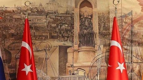 Rusya ve Ukrayna'nın İstanbul Hamleleri... Kim Ne Bekliyor, Düğüm Çözülür Mü?