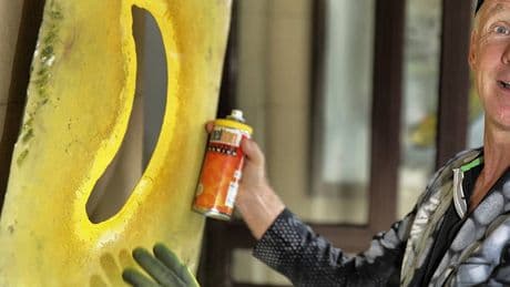 Politische Kunst: „Bananensprayer“ Thomas Baumgärtel zeigt Streetart in Duisburg