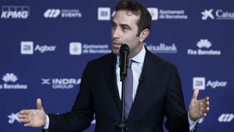 ¿Qué pueden hacer los accionistas de BBVA y Sabadell si el ministro Cuerpo les hace perder un dineral?