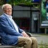 EXCLUSIEF. Dé beursprof Roland Van der Elst (89) geeft zijn laatste interview: “Turbulente beurs? Dit is het jaar van de opportuniteiten. Kopen, kopen, kopen!”