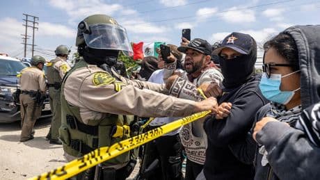 Californie : émeutes en marge d'une opération de la police de l'immigration, Trump déploie la Garde nationale