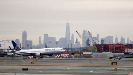 What to know about flight delays and cancellations at Newark airport