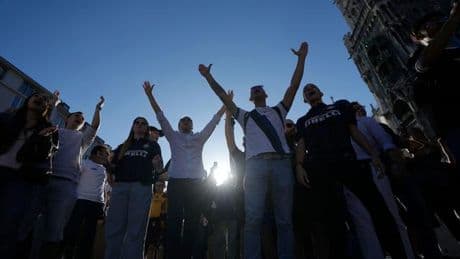 Züge für Fußballfans: Viel los auf Münchens Straßen vor Champions-League-Finale