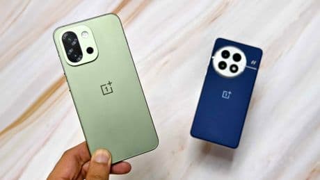 OnePlus 13s Blends OnePlus X Pocketability With OnePlus 13 Power