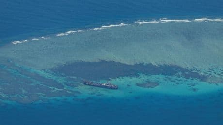 Nouvel accrochage entre des garde-côtes chinois et un navire philippin