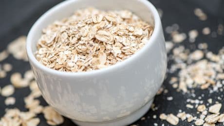Zum Frühstück: Das passiert, wenn Sie täglich Haferflocken essen