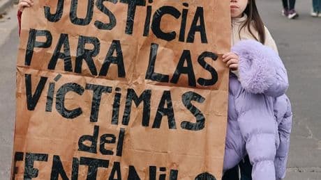 El escándalo en Argentina por los casi 100 muertos por fentanilo contaminado salpica a Javier Milei