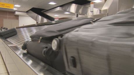 Alberta woman dealing with lost luggage, despite AirTag location
