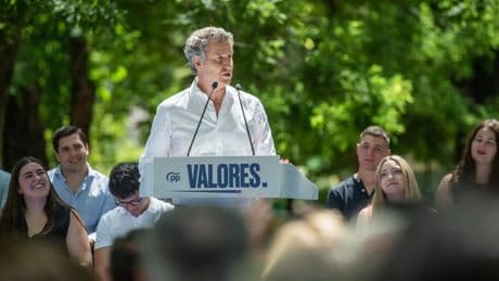 El PP promete bajar impuestos a la compra de vivienda, especialmente para los jóvenes, e incentivar el alquiler de pisos vacíos