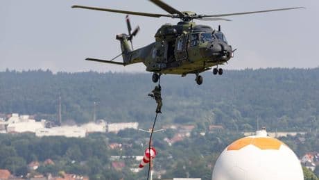 Bundeswehr: Soldat stürzt bei Übung aus Hubschrauber in der Eifel ab