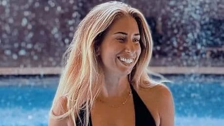 Stacey Solomon's fans praise 'blue is your colour' as she poses in 'amazing' holiday dress