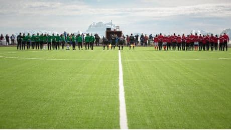 Groenlandia corona campeón en diez días: así es la liga de fútbol más peculiar del mundo