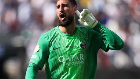 Gianluigi Donnarumma transfer price slashed as Man City one step away from securing deal