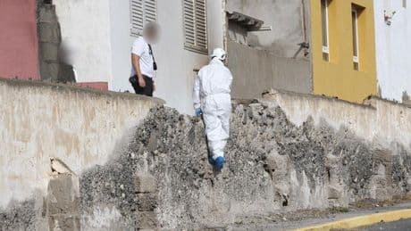 El investigado por presuntamente quemar a una joven en Canarias «pensó que iba a morir y aún así la abandonó»