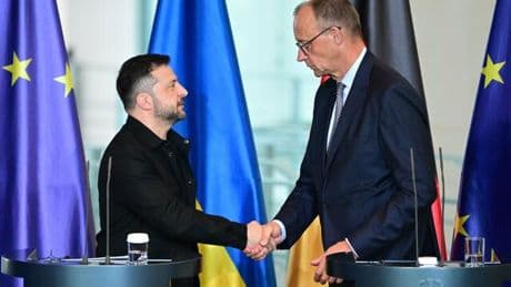 Ukraine-Krieg: Merz, Macron und weitere Europäer verhandeln mit Trump über Ukraine-Lösung