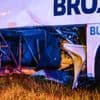 BMW doorboort touringcar bij bizarre crash: ‘Je rijdt door ijzer, hoe hard moet je wel niet rijden?’
