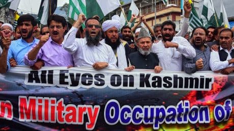 Pakistan asks Gulf allies to help ease India tensions following Kashmir attack