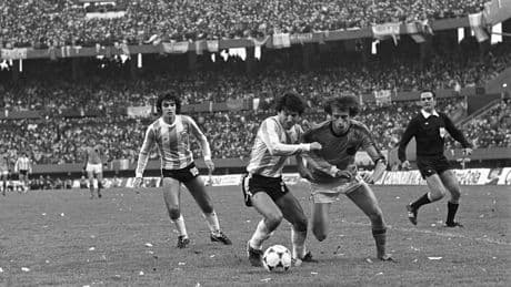 Argentinien trauert - Fußball-Weltmeister Galvan (77) tot