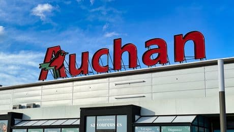 Auchan victime d’un piratage massif : «des centaines de milliers» de données clients dérobées, selon le groupe