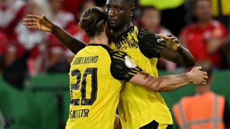 DFB-Pokal: Borussia Dortmund müht sich zum Sieg gegen Rot-Weiss Essen