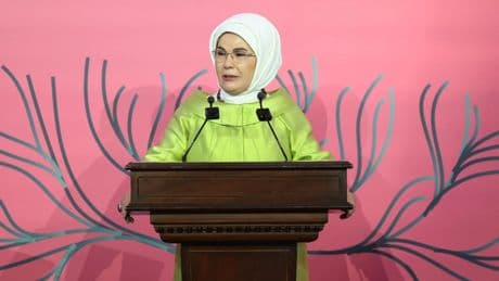 Emine Erdoğan, Uluslararası Aile Forumu galasına katıldı: Aileyi hak ettiği konuma yükseltelim