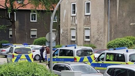Großeinsatz in Marl - Polizei stoppt aggressiven Messer-Mann