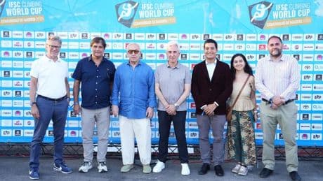 Miles de aficionados se vuelcan con la fiesta mundial de la escalada en Alcobendas