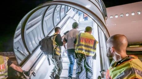 Während Deutschland zögert, gibt Österreich bei Syrer-Abschiebung die Richtung vor