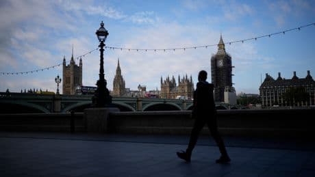 Growing Up With No Abortion Rights, I Saw The UK As A Pro-Choice Example – Then I Moved Here