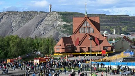 In Schweden hat der Umzug der Kirche von Kiruna hat begonnen