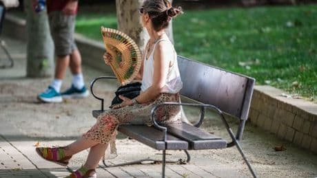 Spain heatwave warning as tourists told to do 1 thing 'as much as possible'