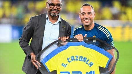 19 homenajes para Cazorla